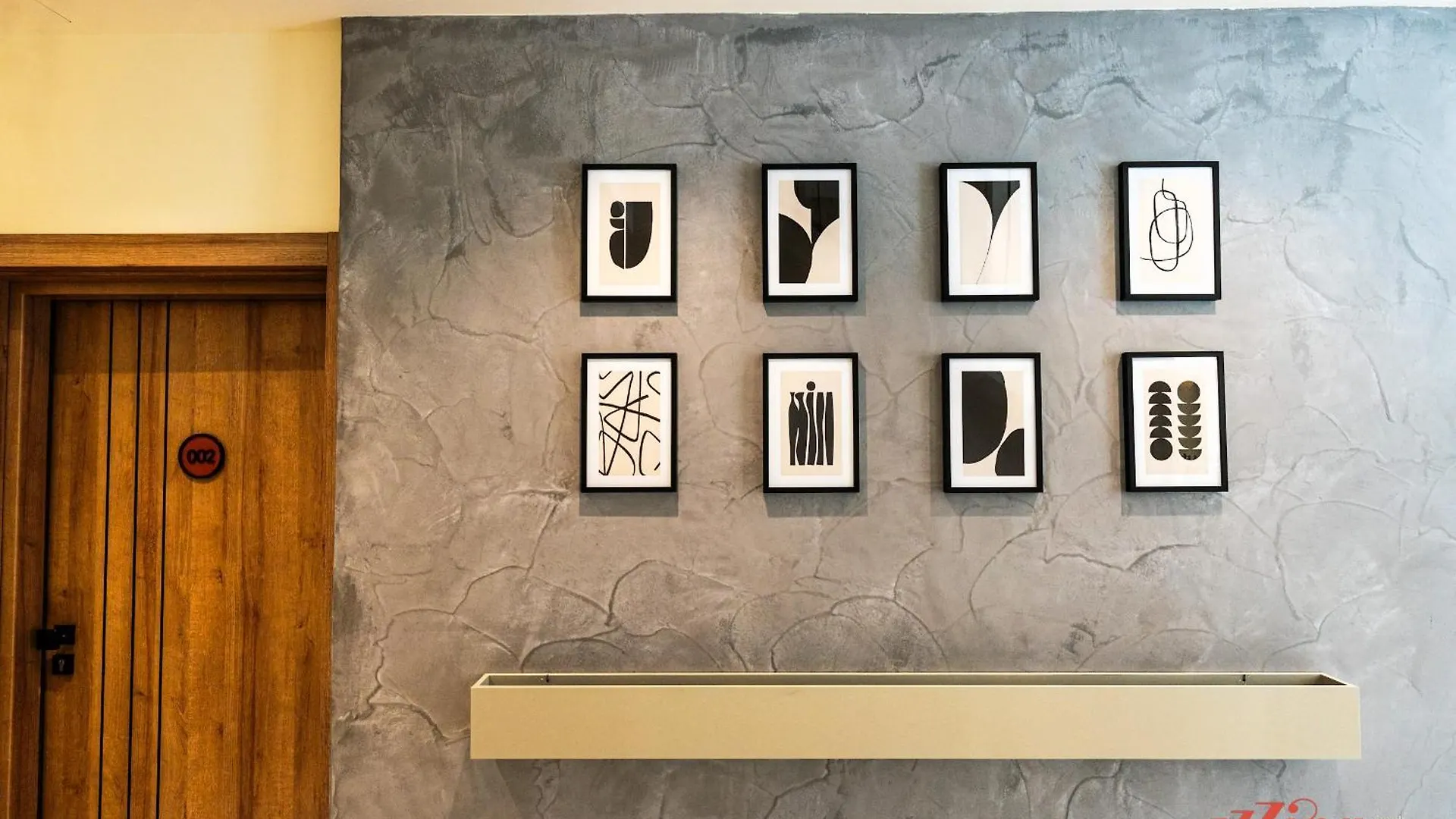 Stuart Rooms By Zzzing Gzira Malta