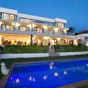https://hout-bay-view-hout-bay.hotels-capetown.com